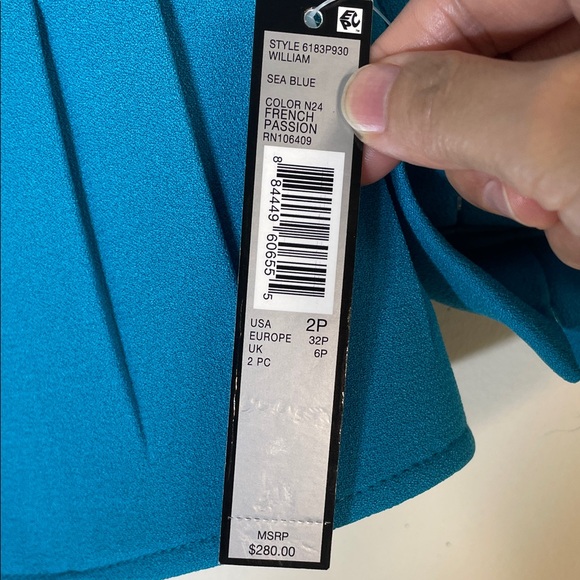 Tahari ASL French Passion Sea Blue Blazer. 2P - Picture 2 of 12